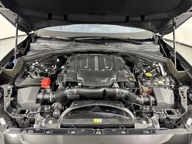 2019 Jaguar F-PACE S