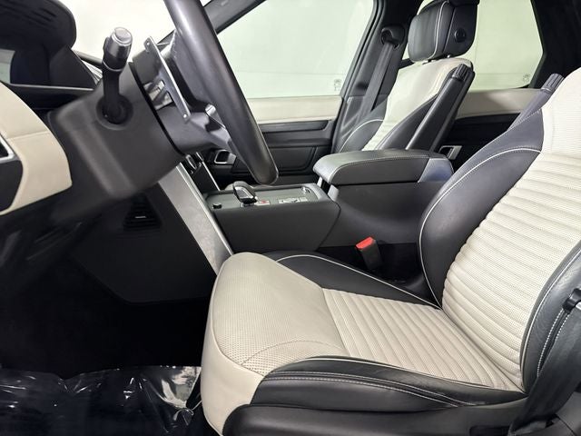 2022 Land Rover Discovery HSE R-Dynamic