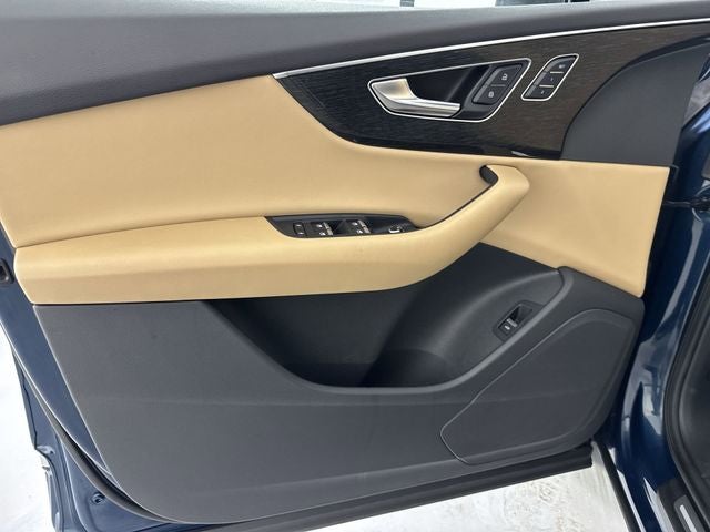 2021 Audi Q7 55 Premium quattro