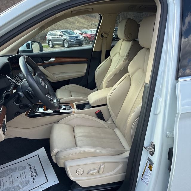 2023 Audi Q5 45 S line Premium quattro