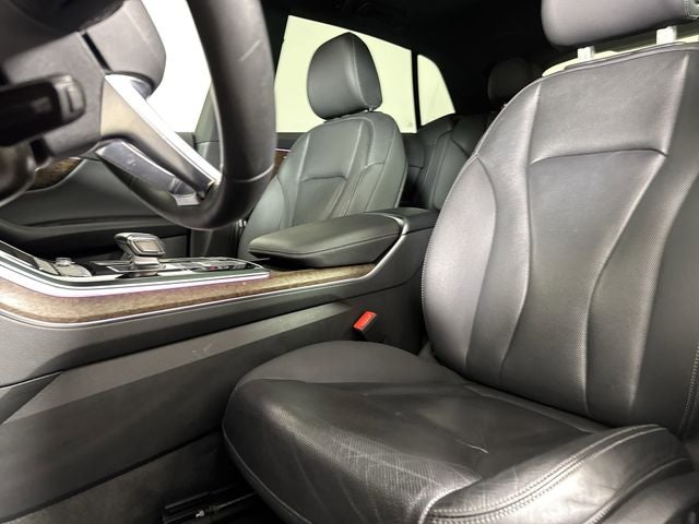 2021 Audi Q8 55 Premium Plus quattro