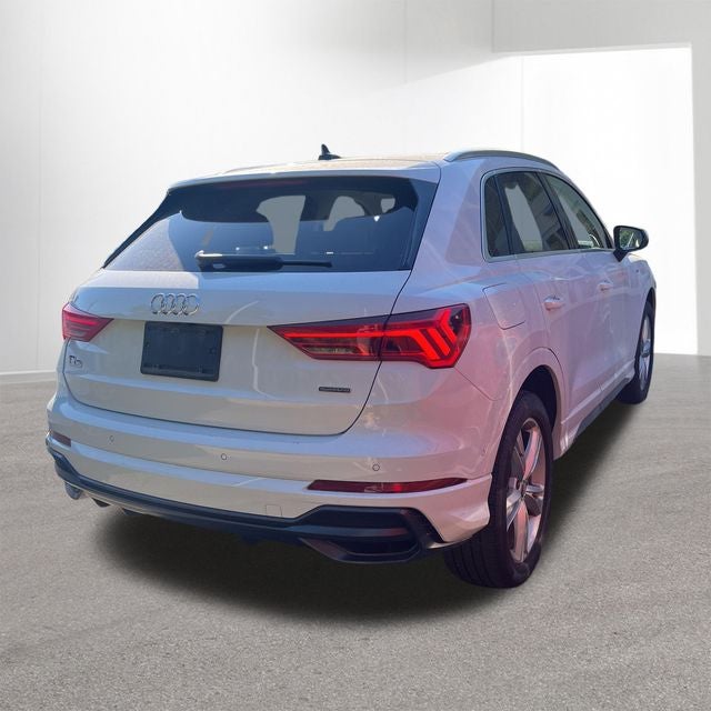 2020 Audi Q3 Prestige S line quattro