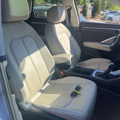 2020 Audi Q3 Prestige S line quattro