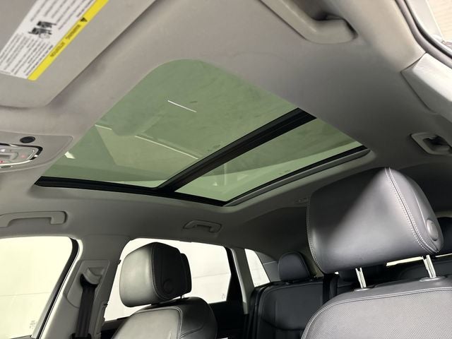 2019 Audi e-tron Prestige quattro