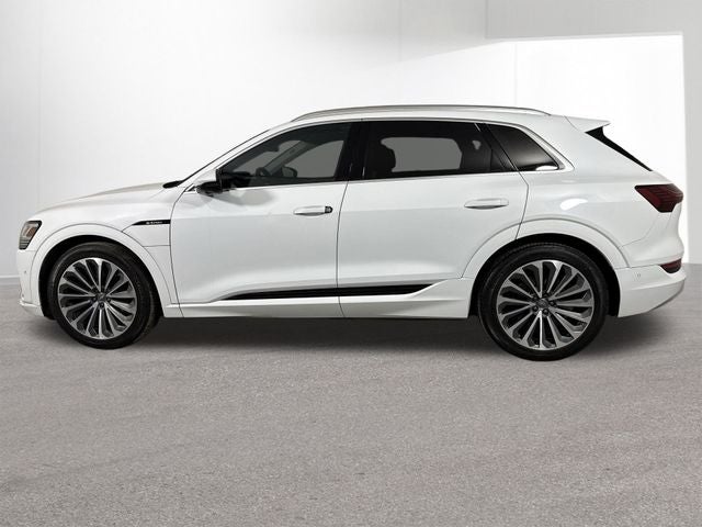 2019 Audi e-tron Prestige quattro