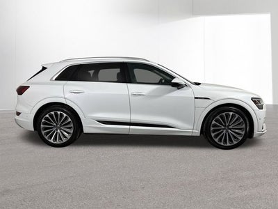 2019 Audi e-tron Prestige quattro