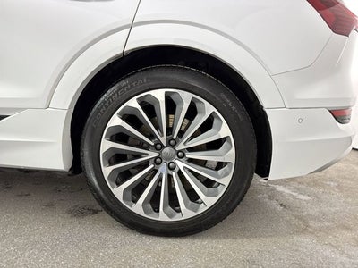 2019 Audi e-tron Prestige quattro