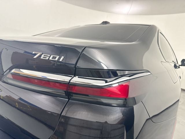 2024 BMW 7 Series 760i xDrive Premium Package M Aero