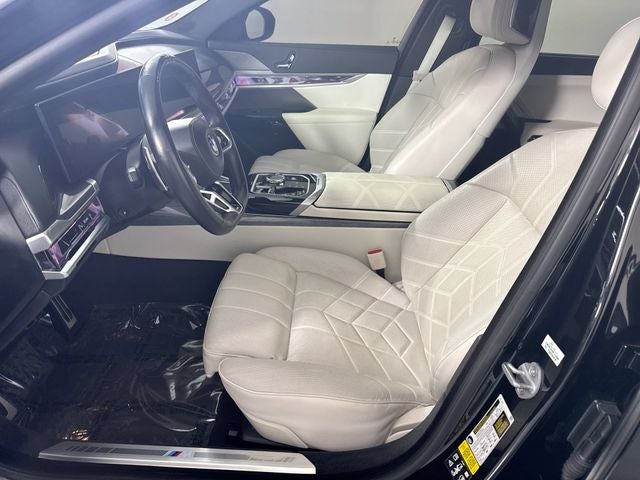 2024 BMW 7 Series 760i xDrive Premium Package M Aero