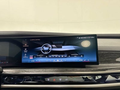 2024 BMW 7 Series 760i xDrive Premium Package M Aero