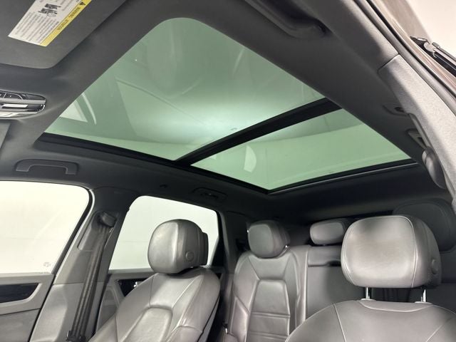2019 Porsche Cayenne Base