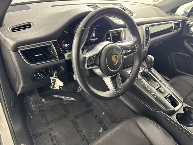 2017 Porsche Macan S