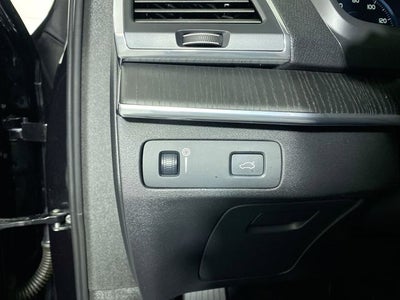 2020 Volvo XC90 T6 Momentum