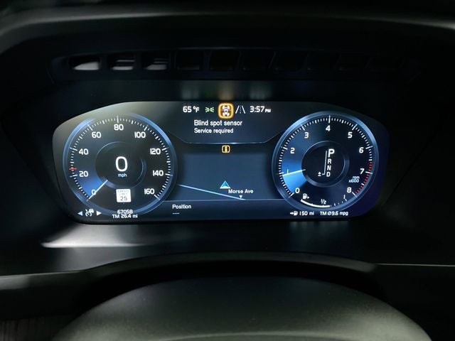 2020 Volvo XC90 T6 Momentum