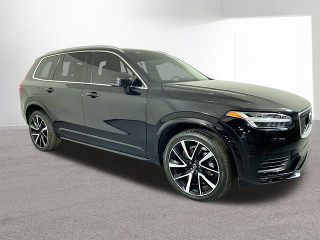 2020 Volvo XC90 T6 Momentum