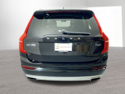 2020 Volvo XC90 T6 Momentum