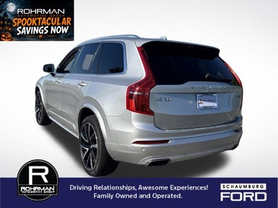 2021 Volvo XC90 T6 Momentum