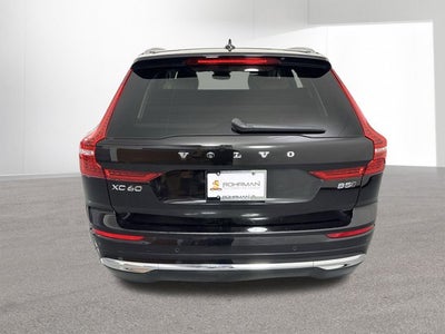 2023 Volvo XC60 B5 Plus Bright Theme